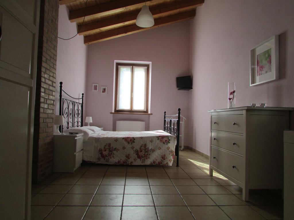 Hotel Agriturismo Fior Di Pesco Sommacampagna Exterior foto