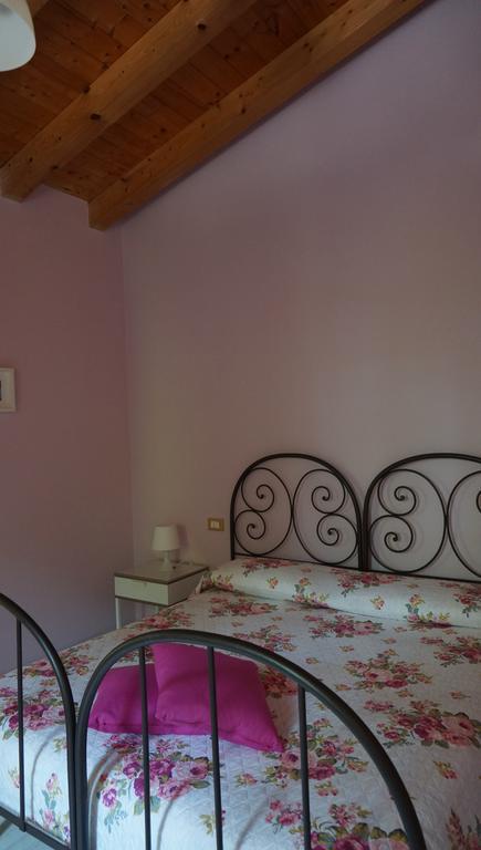Hotel Agriturismo Fior Di Pesco Sommacampagna Exterior foto